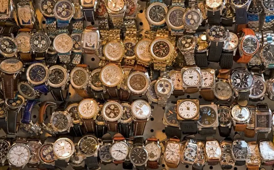 Repliki czy podróbki zegarków? Jaka jest różnica, o co w tym chodzi?