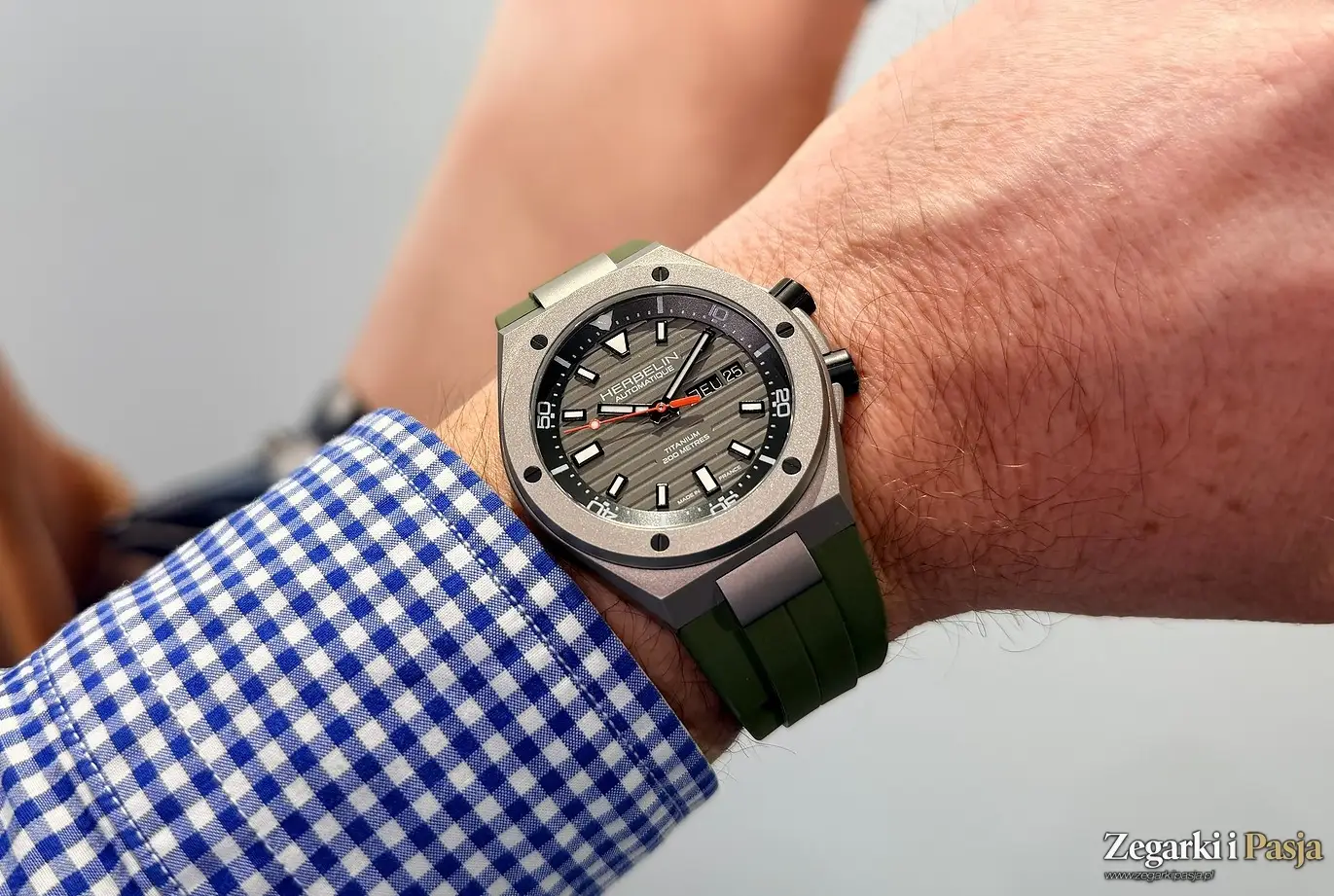 Herbelin Cap Camarat Diver Automatic Titanium