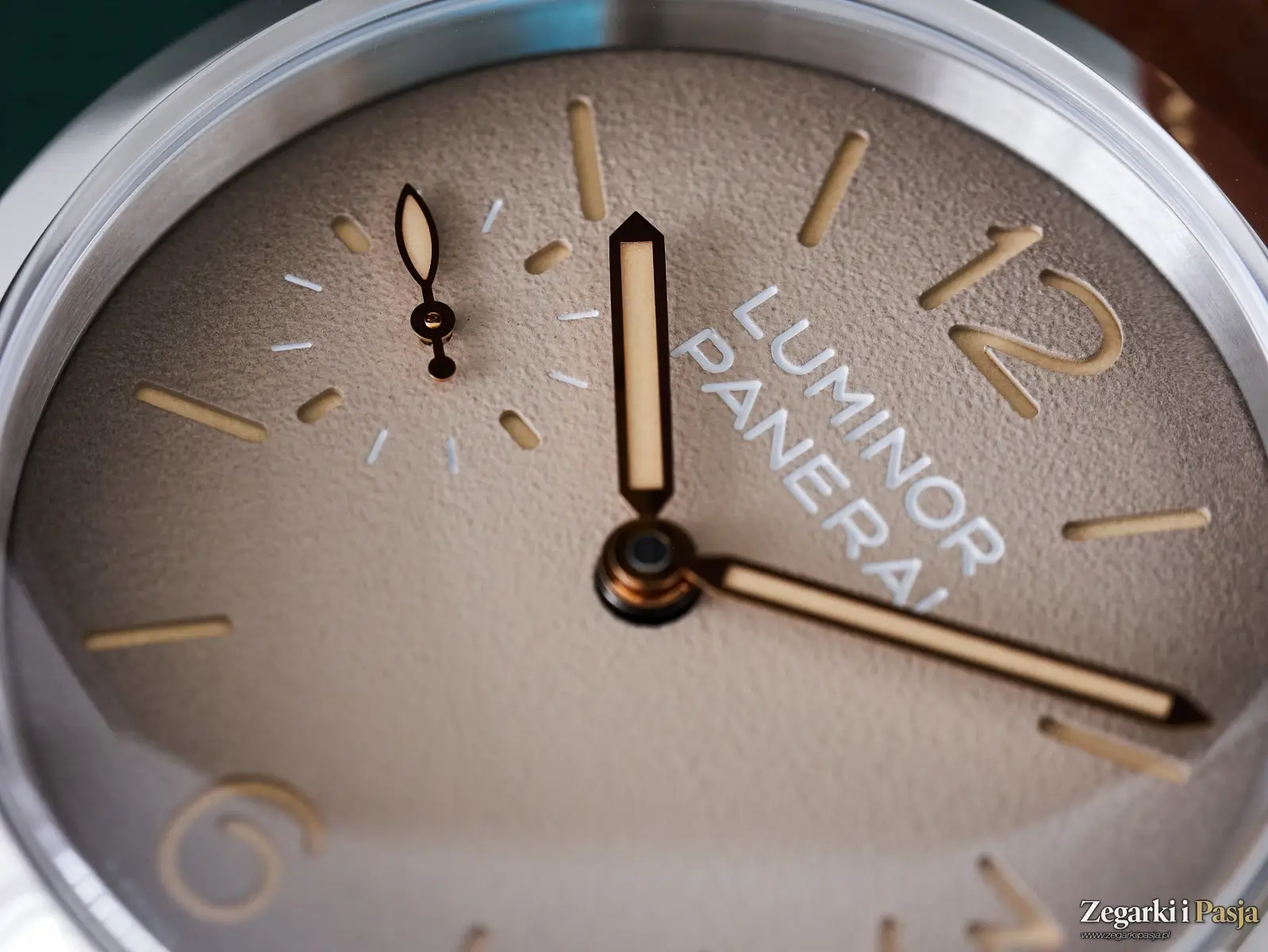 Recenzja Panerai Luminor Tropical PAM01735