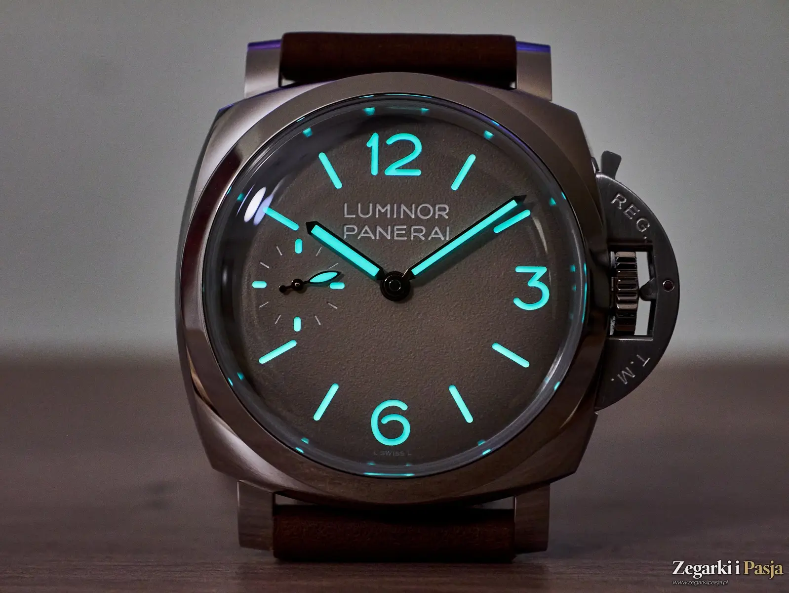 Recenzja Panerai Luminor Tropical PAM01735