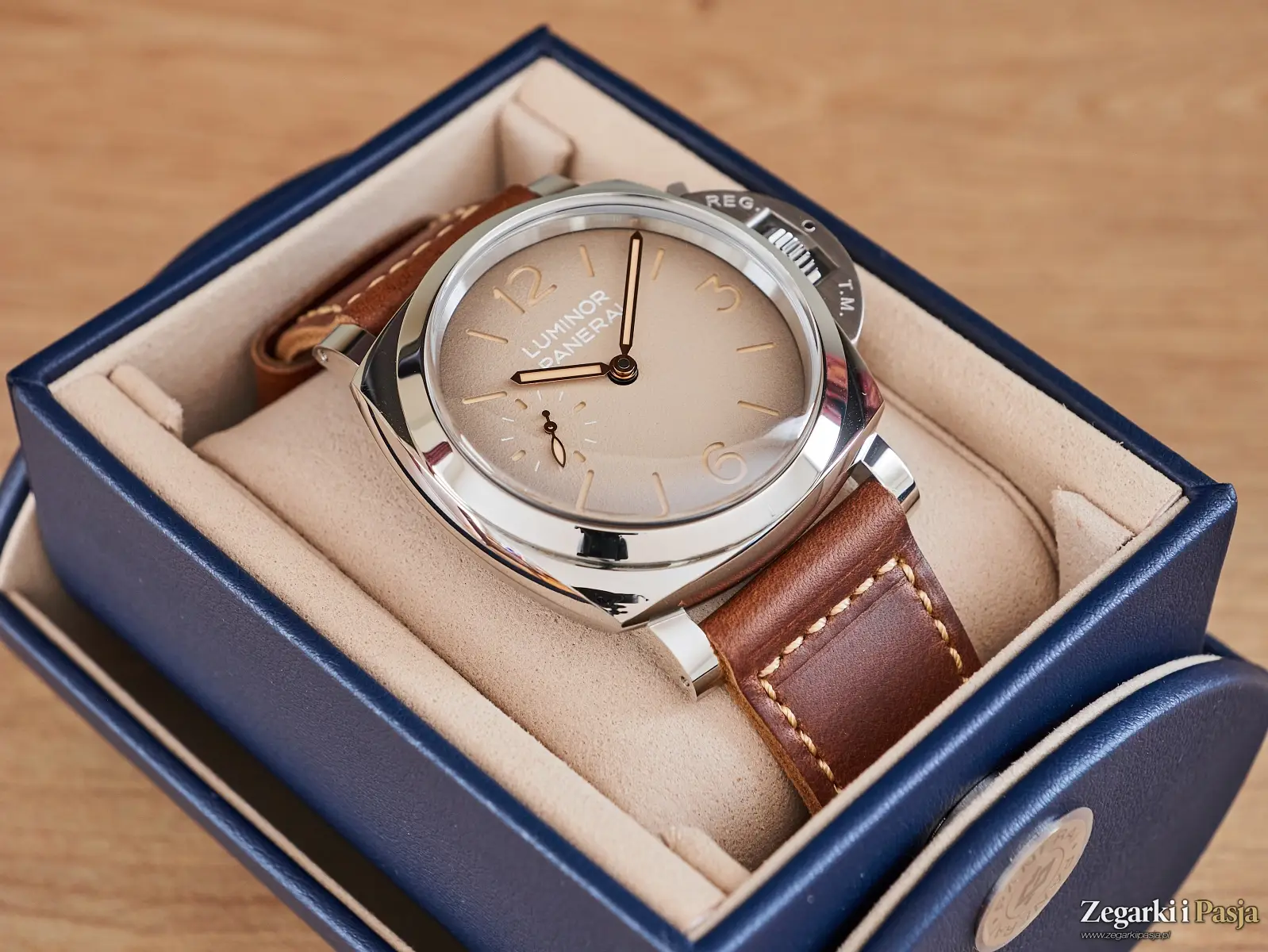 Recenzja Panerai Luminor Tropical PAM01735