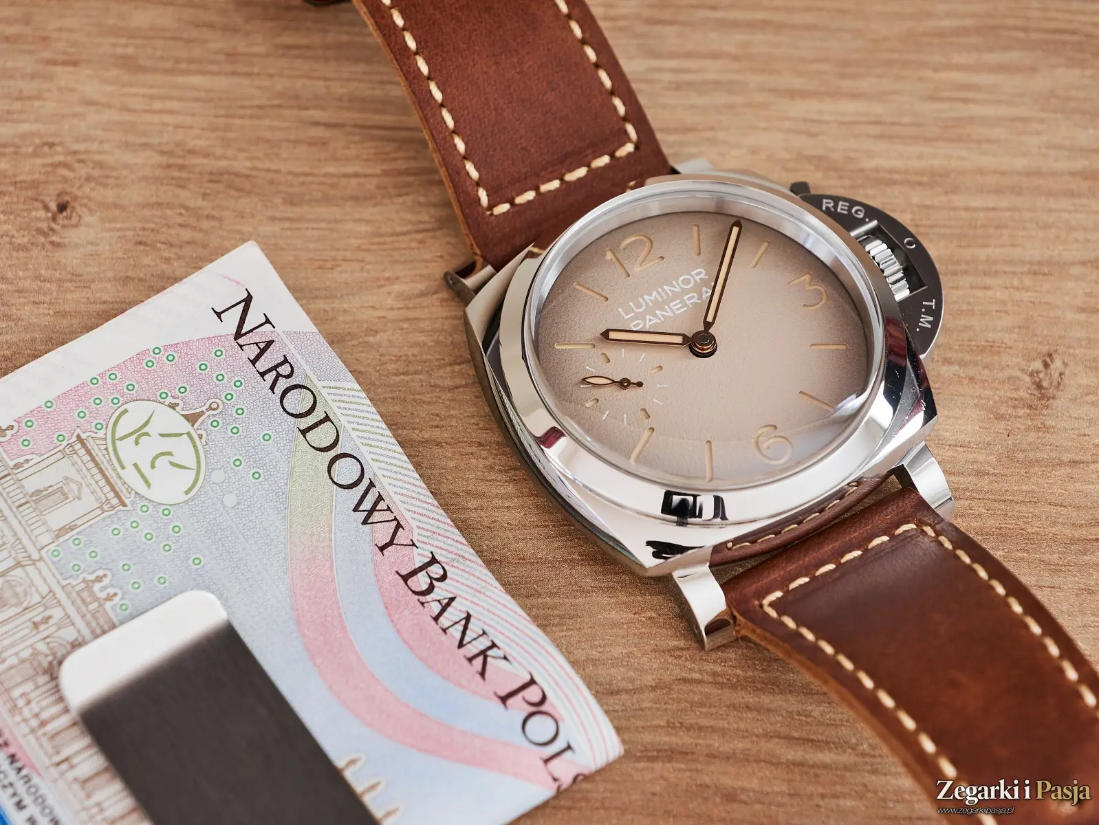 Recenzja Panerai Luminor Tropical PAM01735