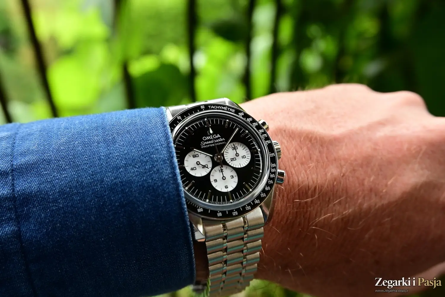Recenzja Omega Speedmaster Moonwatch “Panda Dial” 310.30.42.50.01.004