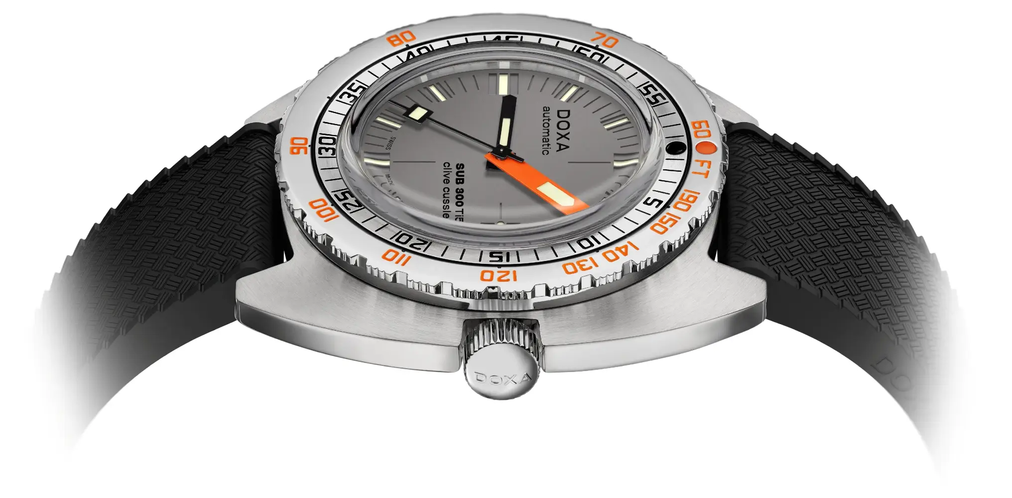Doxa SUB 300 Ti5 Clive Cussler