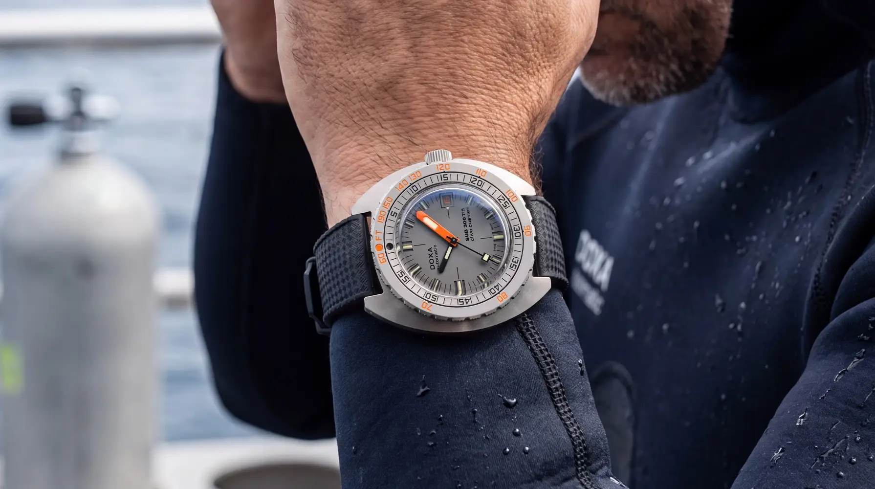 Doxa SUB 300 Ti5 Clive Cussler