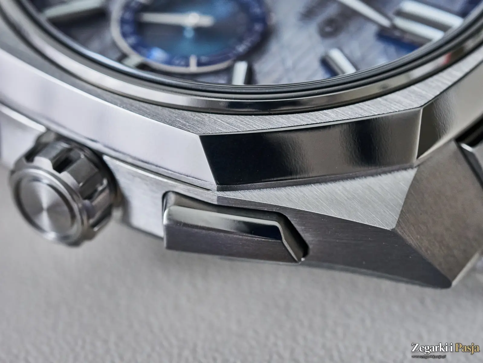 Recenzja: Seiko Astron GPS Solar Dual-Time Chronograph HAB004
