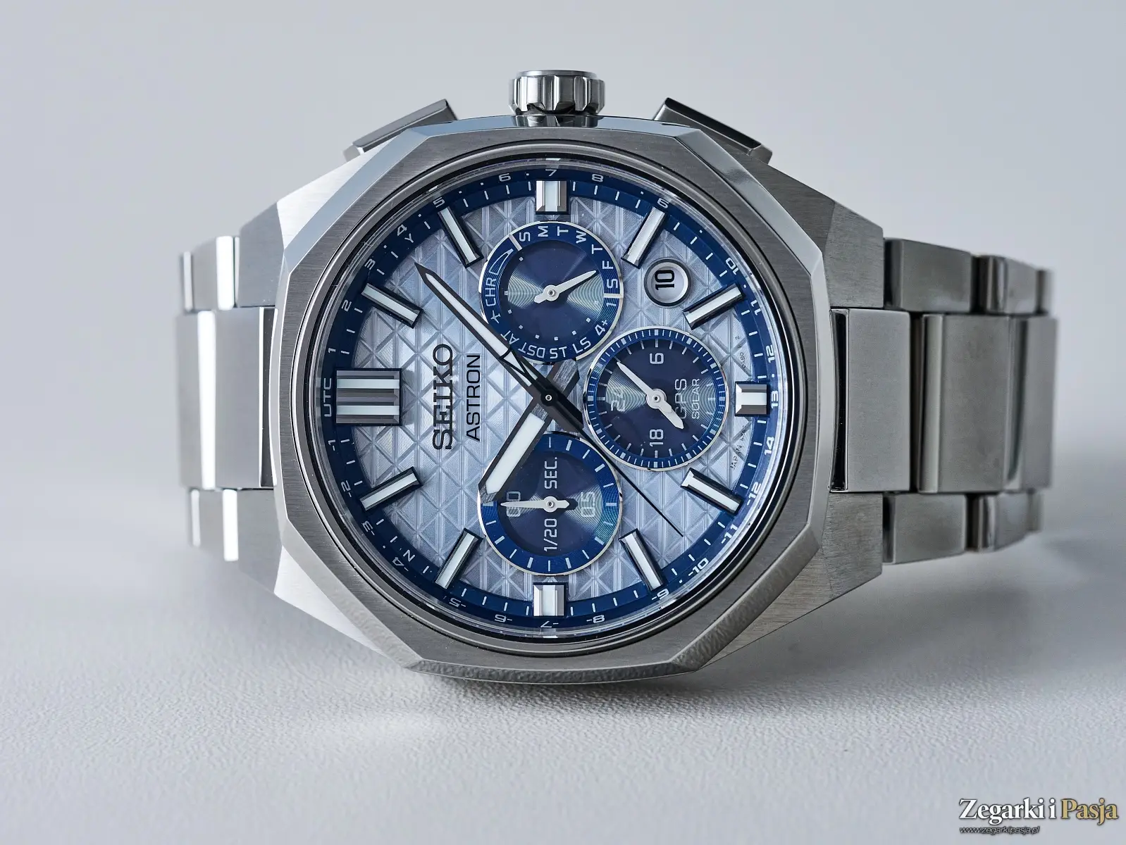 Recenzja: Seiko Astron GPS Solar Dual-Time Chronograph HAB004