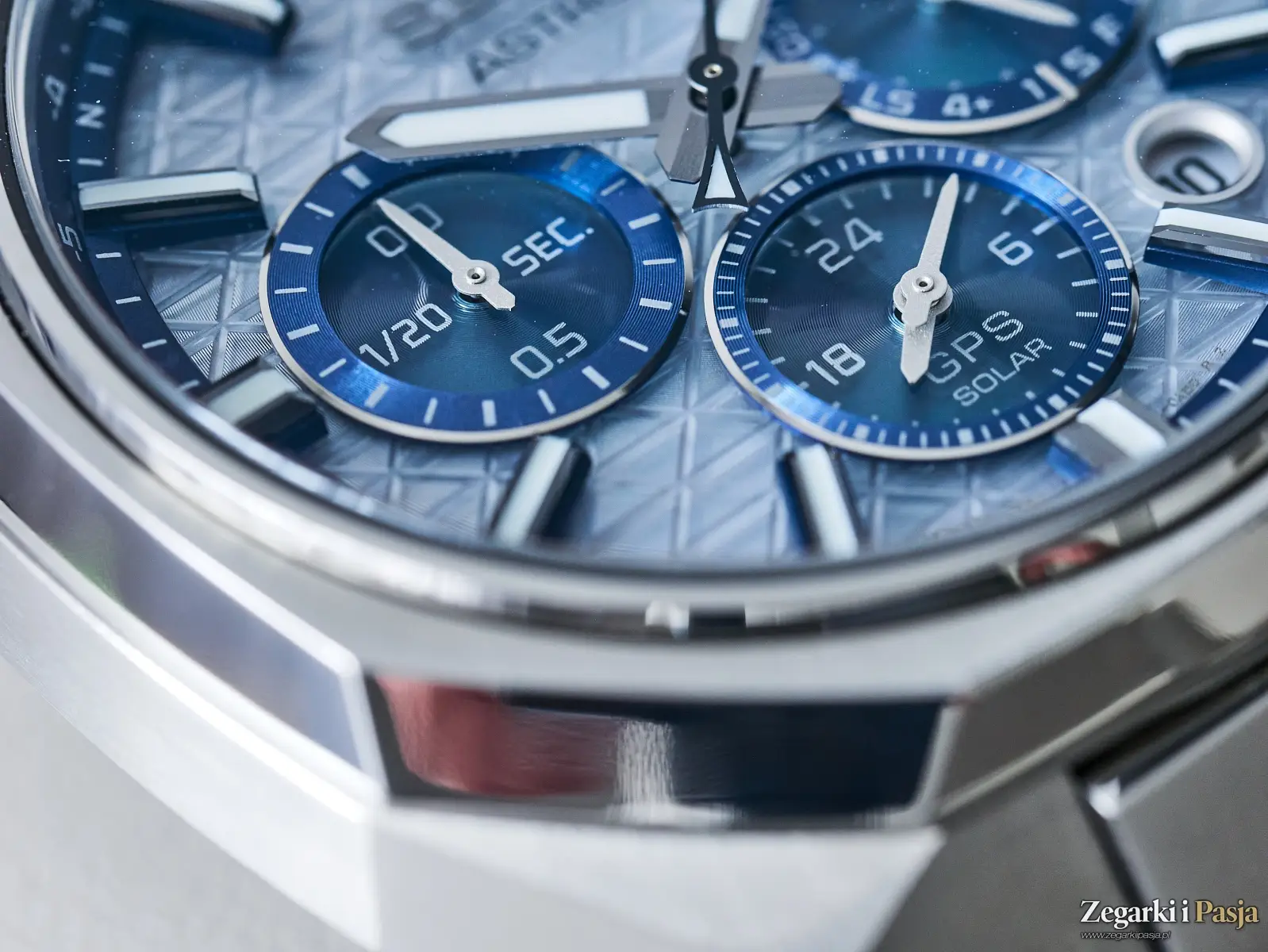 Recenzja: Seiko Astron GPS Solar Dual-Time Chronograph HAB004