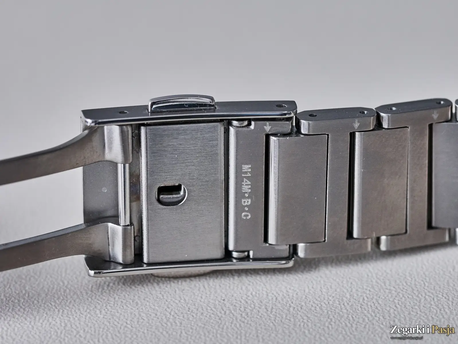 Recenzja: Seiko Astron GPS Solar Dual-Time Chronograph HAB004