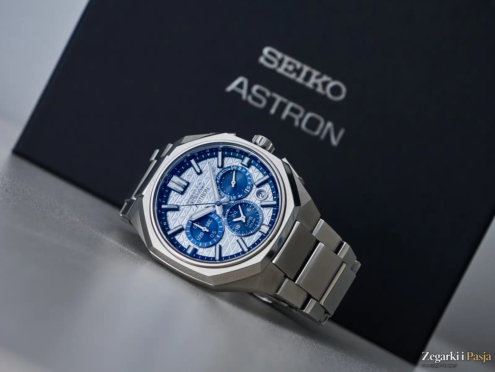 Recenzja: Seiko Astron GPS Solar Dual-Time Chronograph HAB004