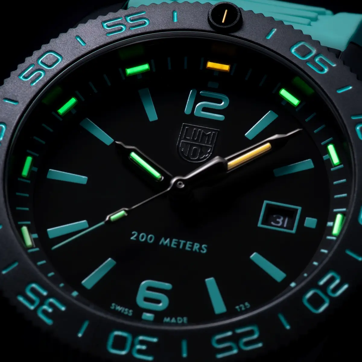 Luminox Pacific Diver 3120 Transformative Teal