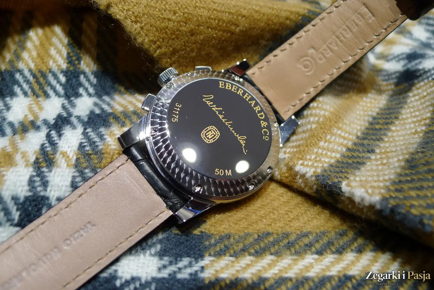 Eberhard & Co. Chronograph Tazio Nuvolari i Tazio Nuvolari Gold Car Collection