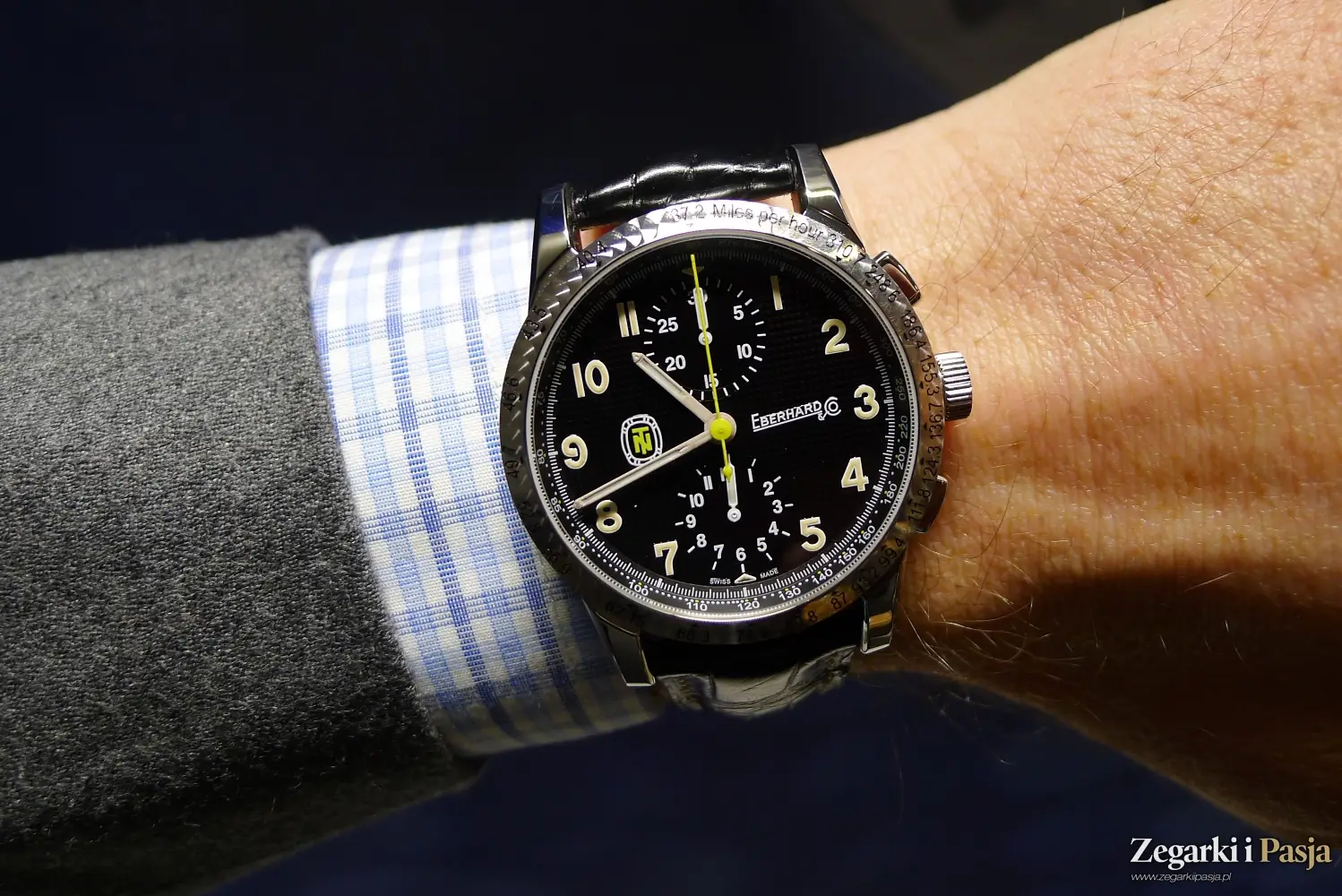 Eberhard & Co. Chronograph Tazio Nuvolari i Tazio Nuvolari Gold Car Collection