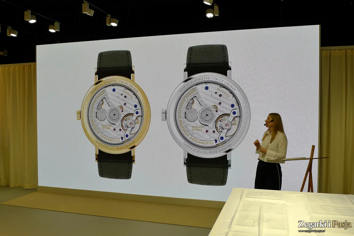 Nomos Twice Unique