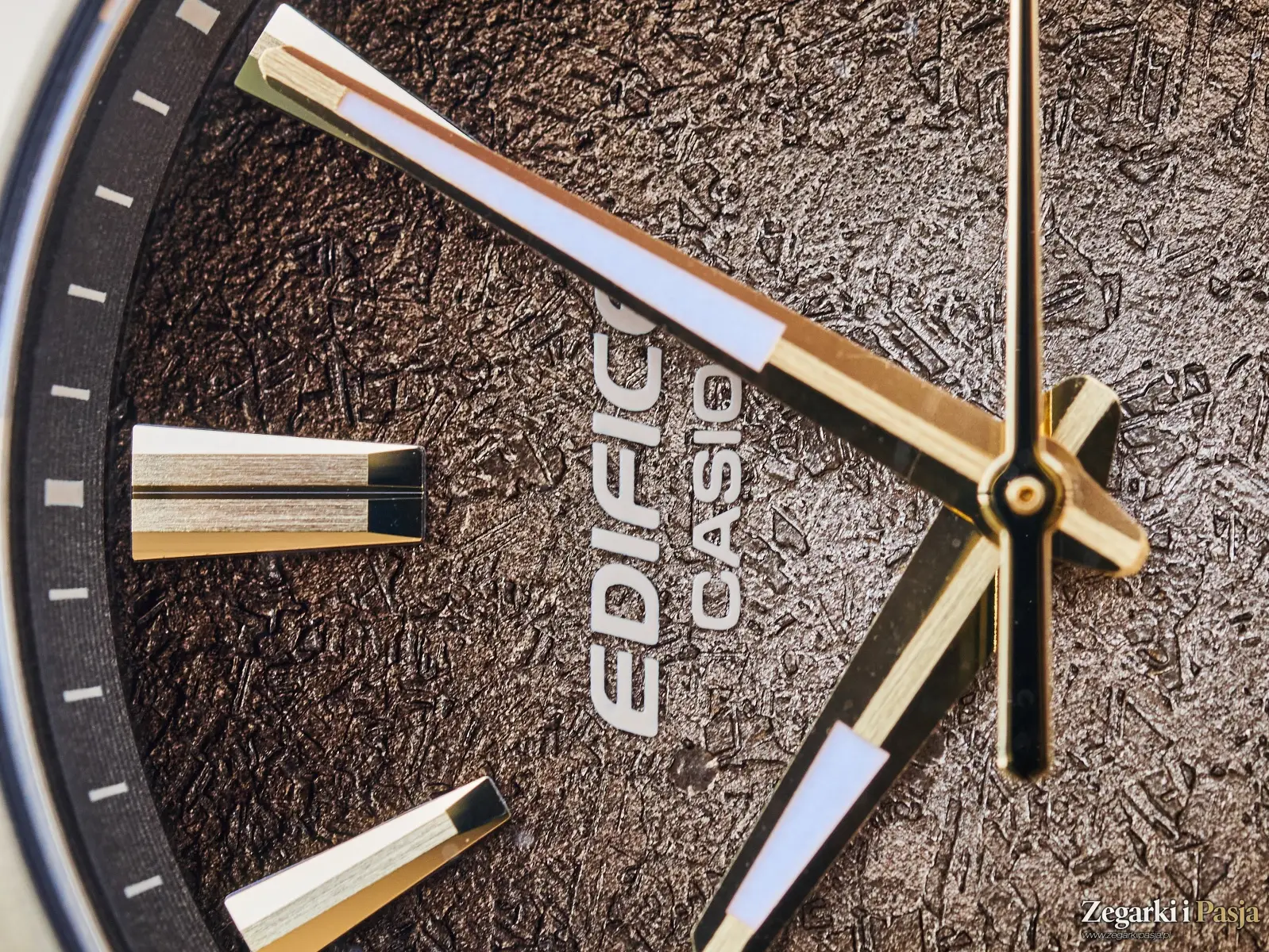 Recenzja: Edifice Automatic EFK-200DG-5A