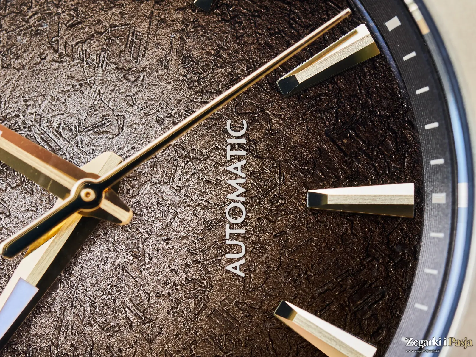 Recenzja: Edifice Automatic EFK-200DG-5A