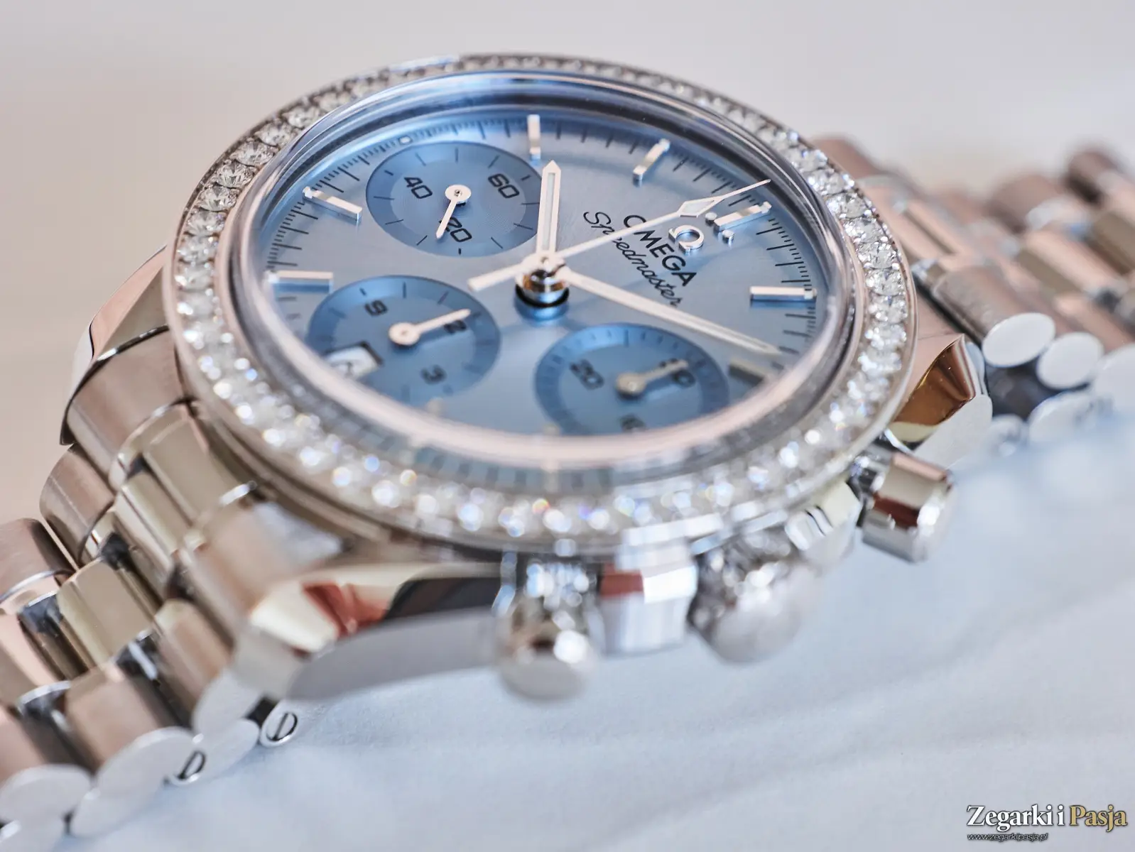 Premiera: Omega Speedmaster 38 mm