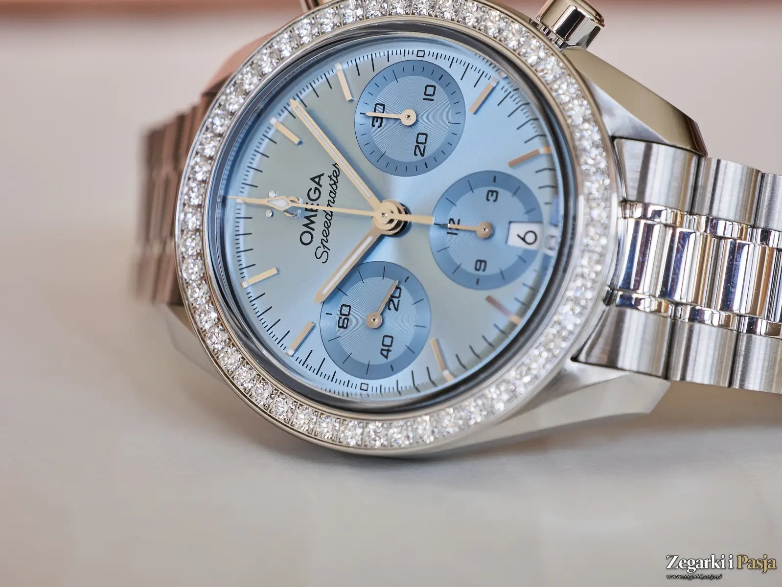 Premiera: Omega Speedmaster 38 mm