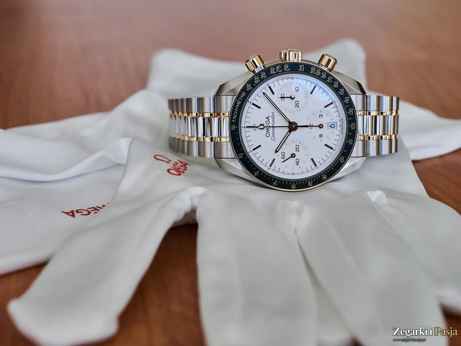 Premiera: Omega Speedmaster 38 mm