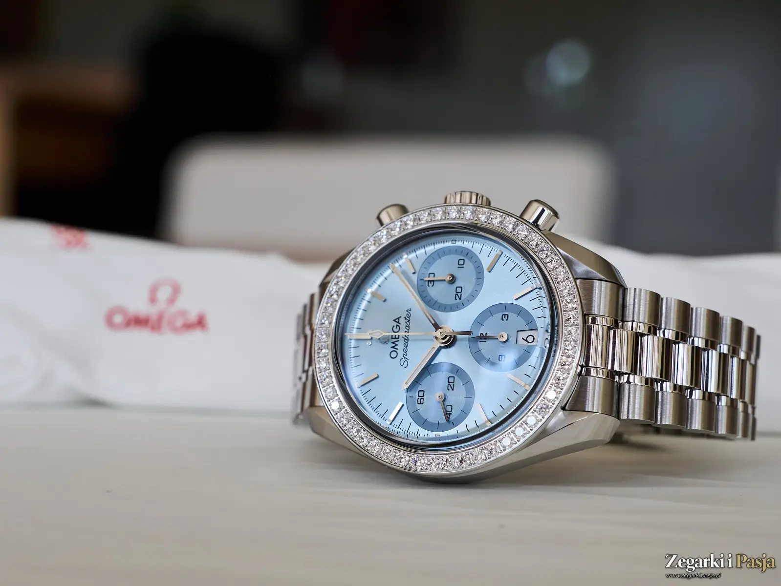 Premiera: Omega Speedmaster 38 mm