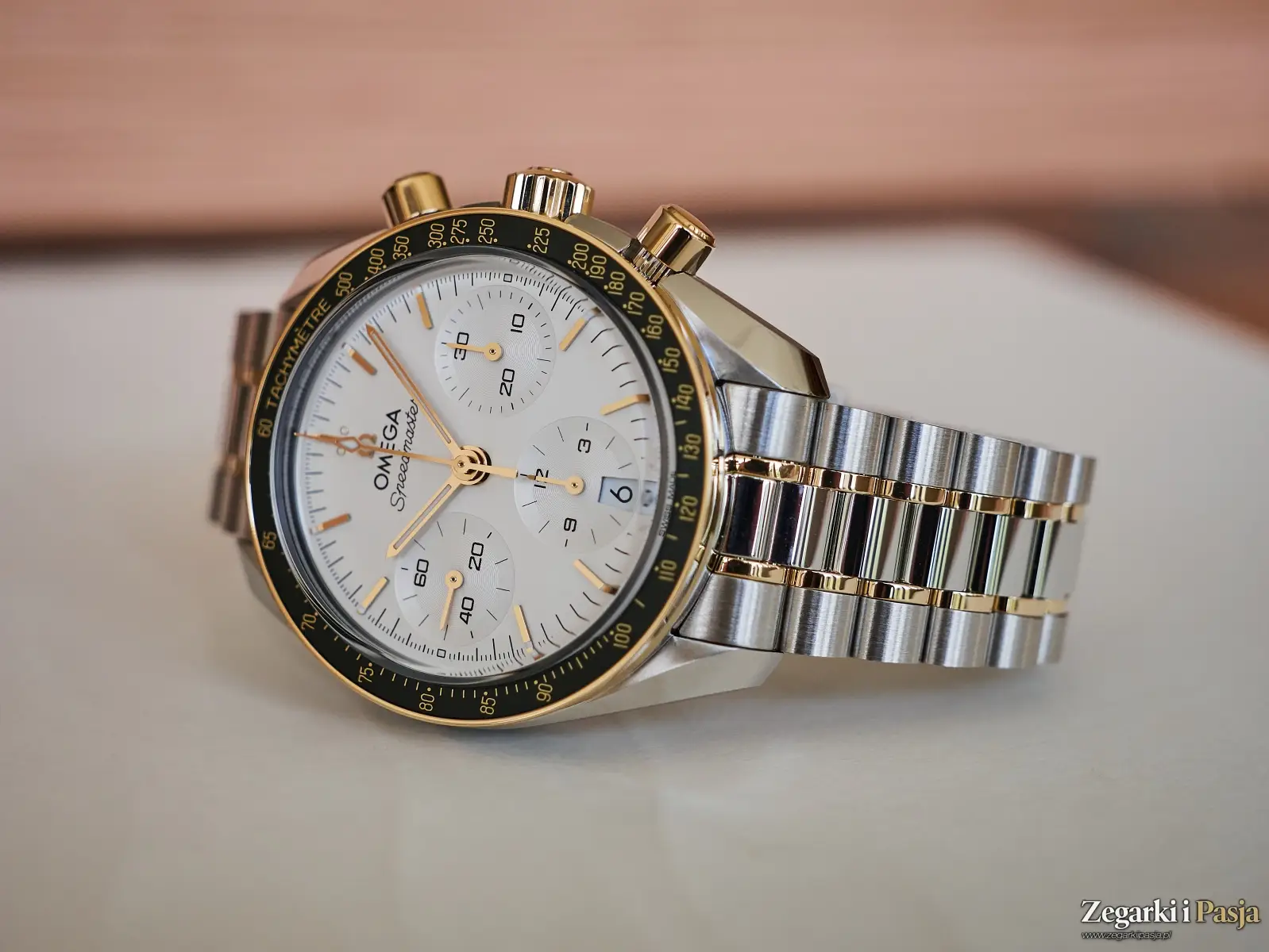 Premiera: Omega Speedmaster 38 mm