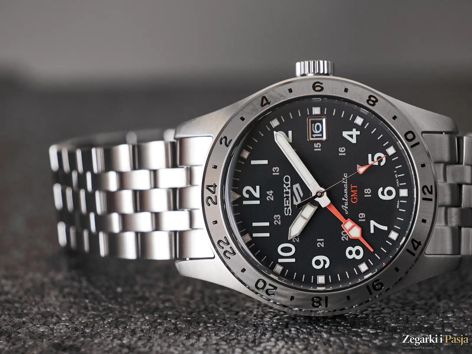 Testujemy: Seiko 5 Sports GMT w nowej odsłonie