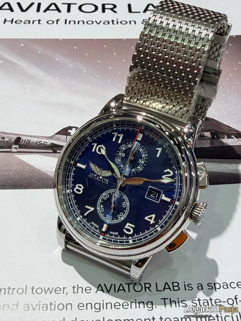 Aviator Swiss Made Douglas DC3 Chronograph Quartz