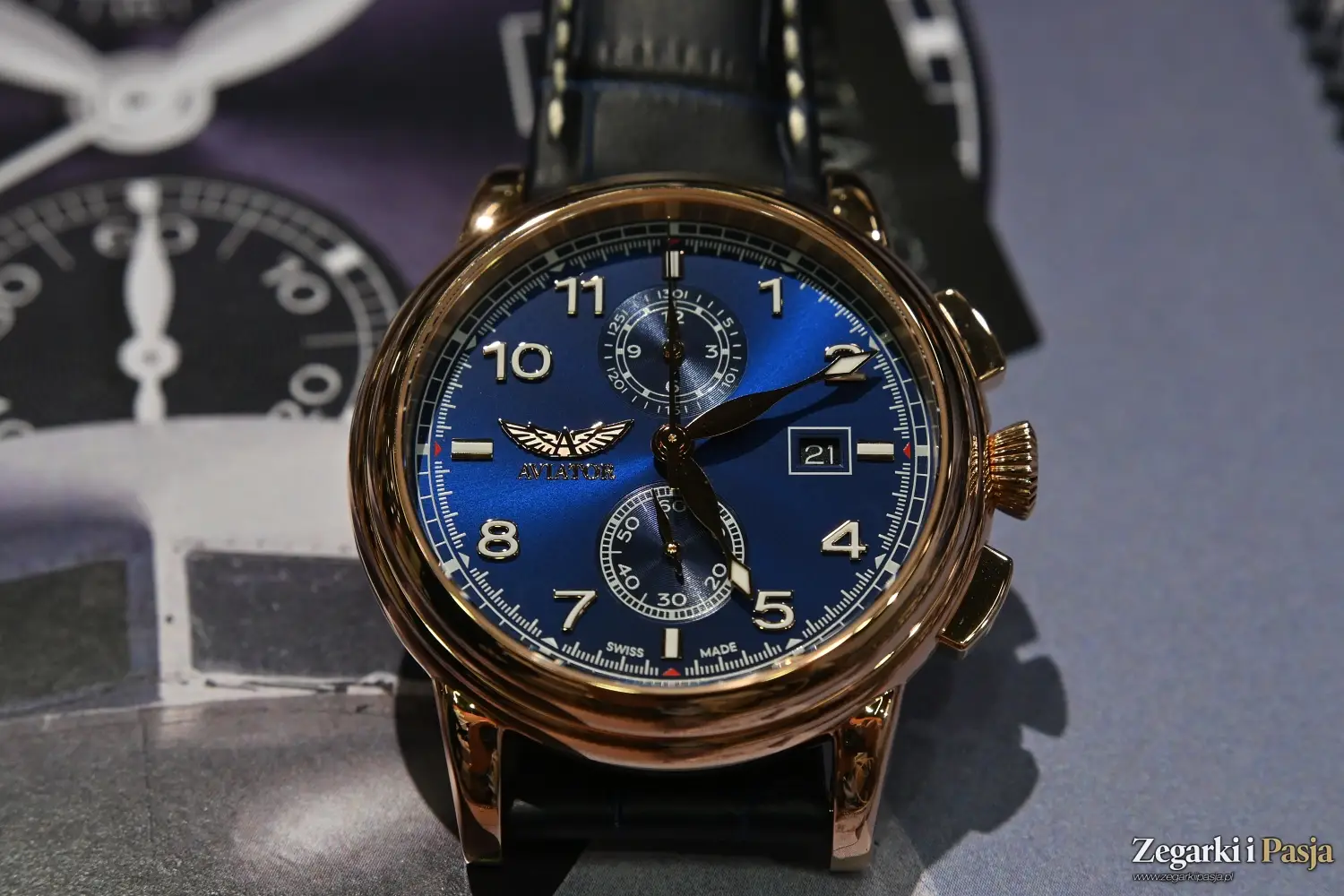 Aviator Swiss Made Douglas DC3 Chronograph Quartz