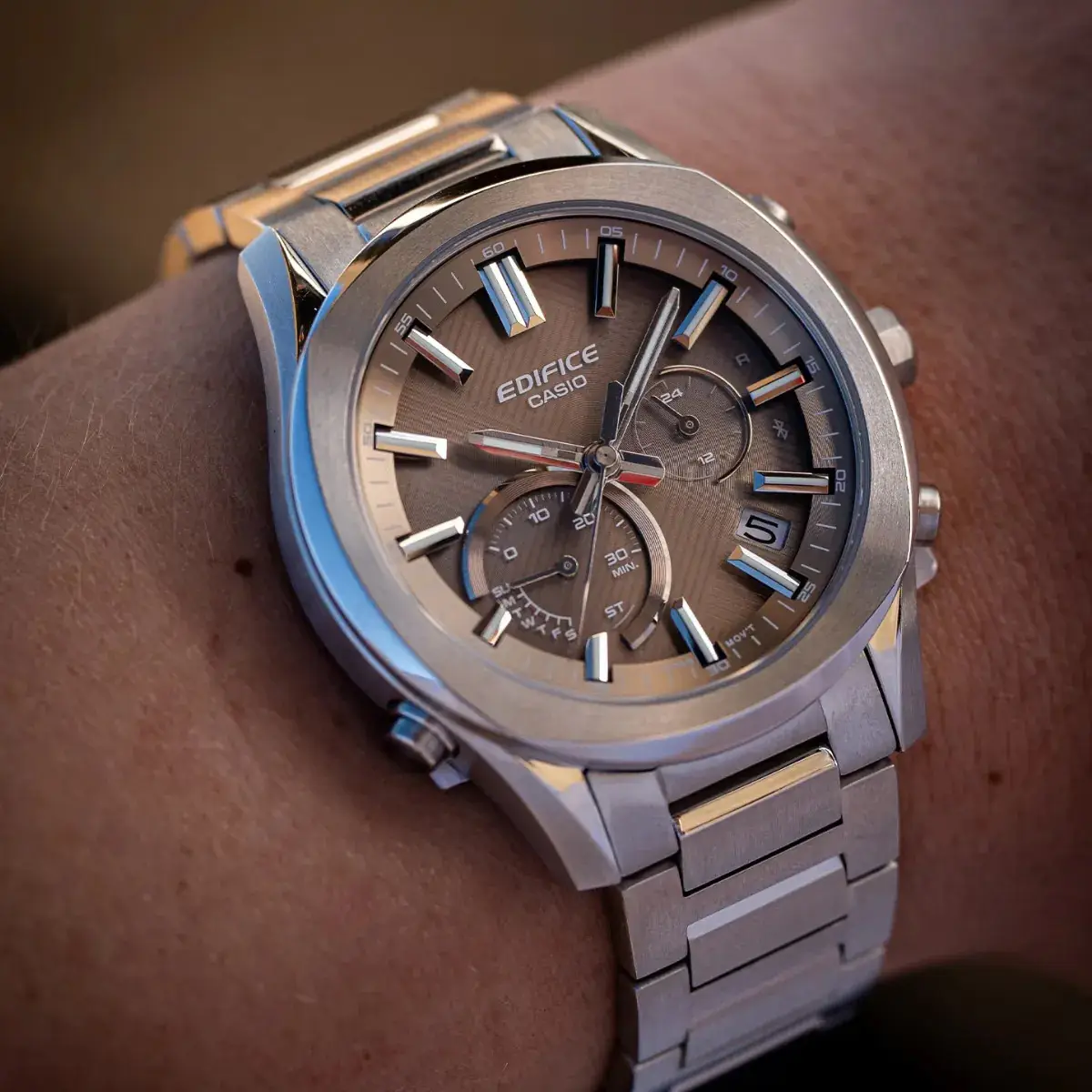 Casio Edifice EQB-1300