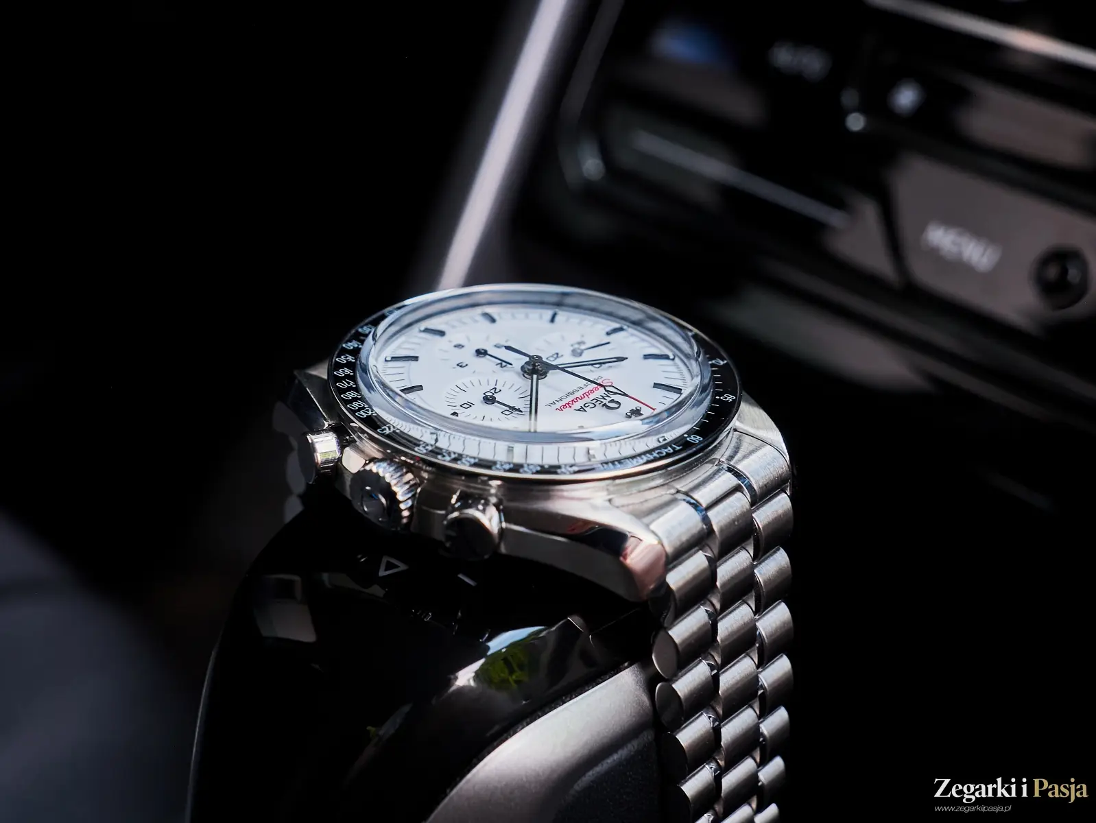 Recenzja Omegi Speedmaster Professional „White Dial”