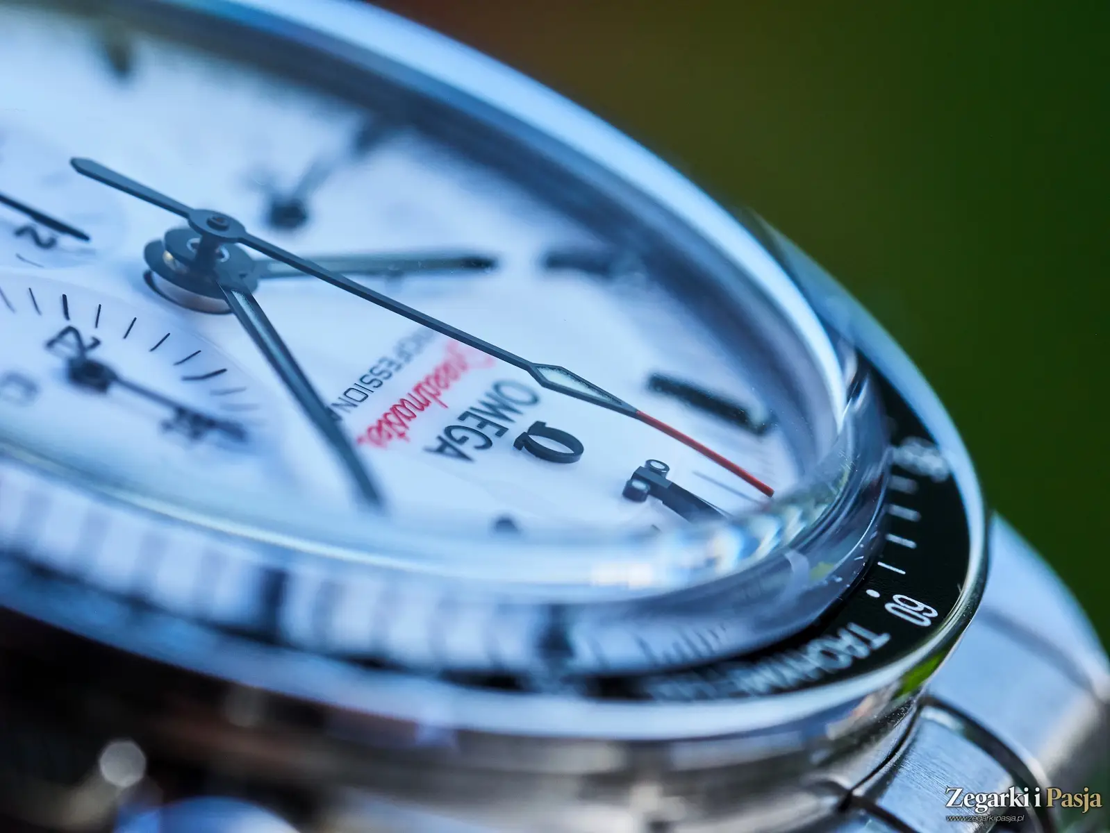 Recenzja Omegi Speedmaster Professional „White Dial”