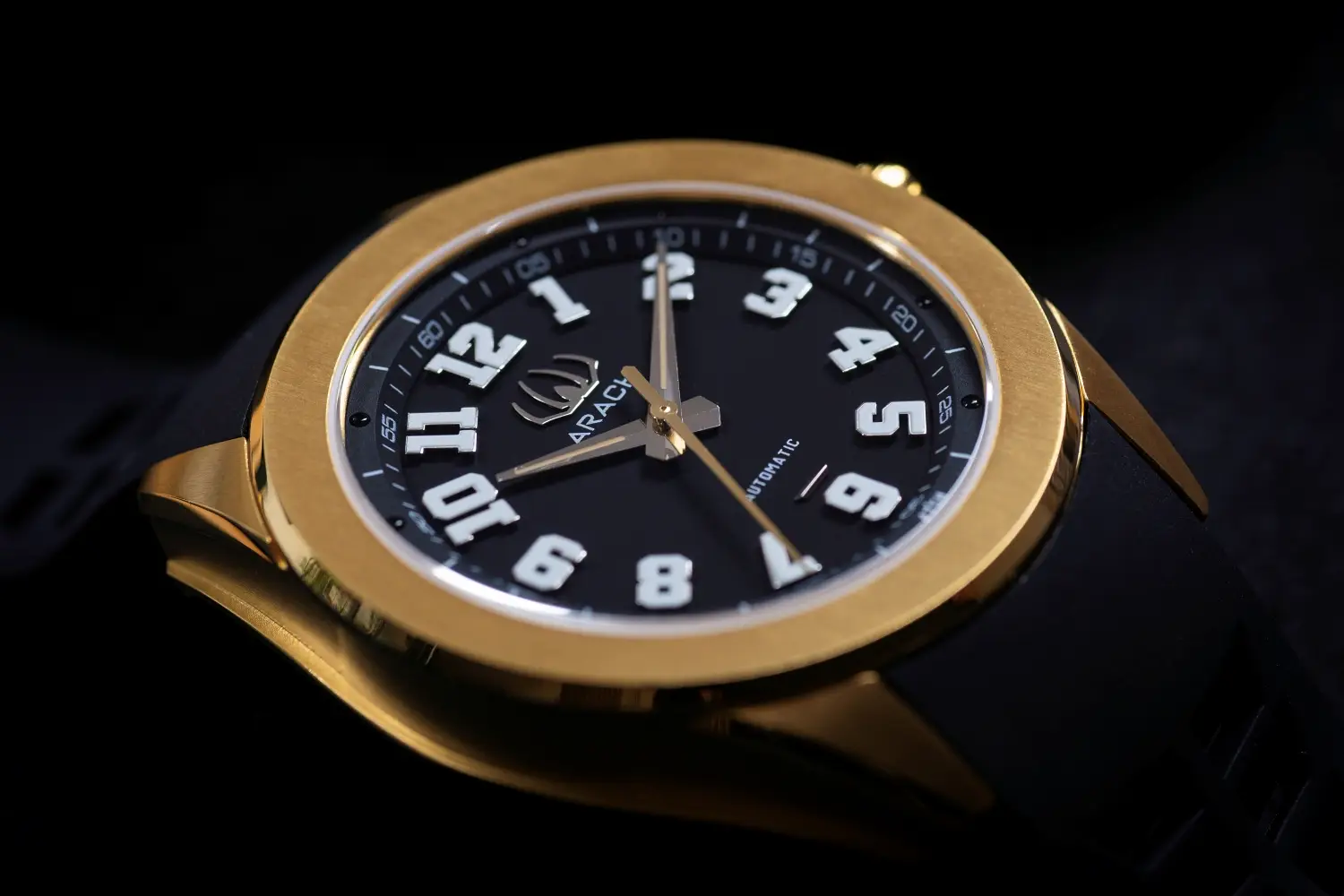 Arach Watches. Polska marka i strach, który stał się inspiracją