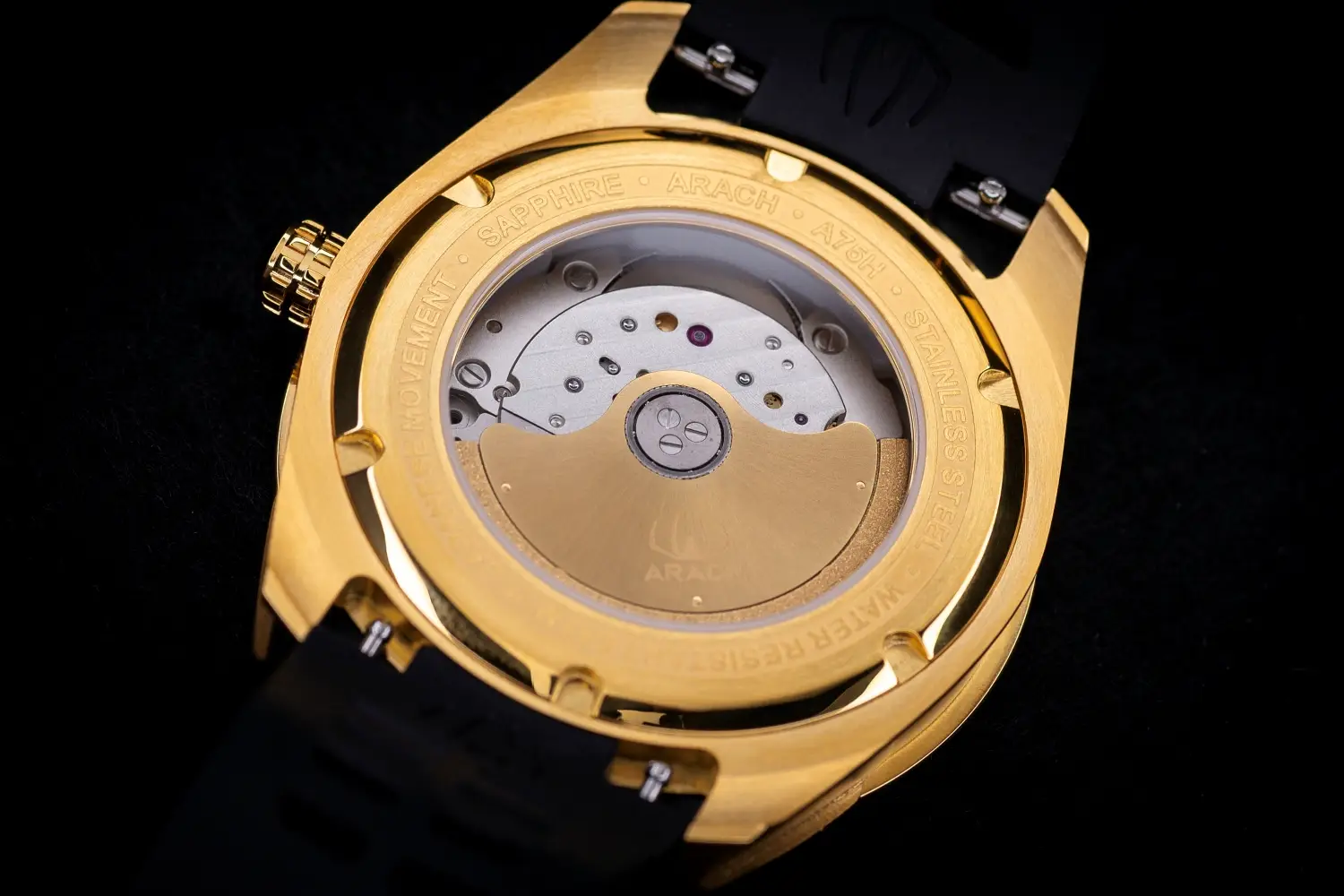 Arach Watches. Polska marka i strach, który stał się inspiracją