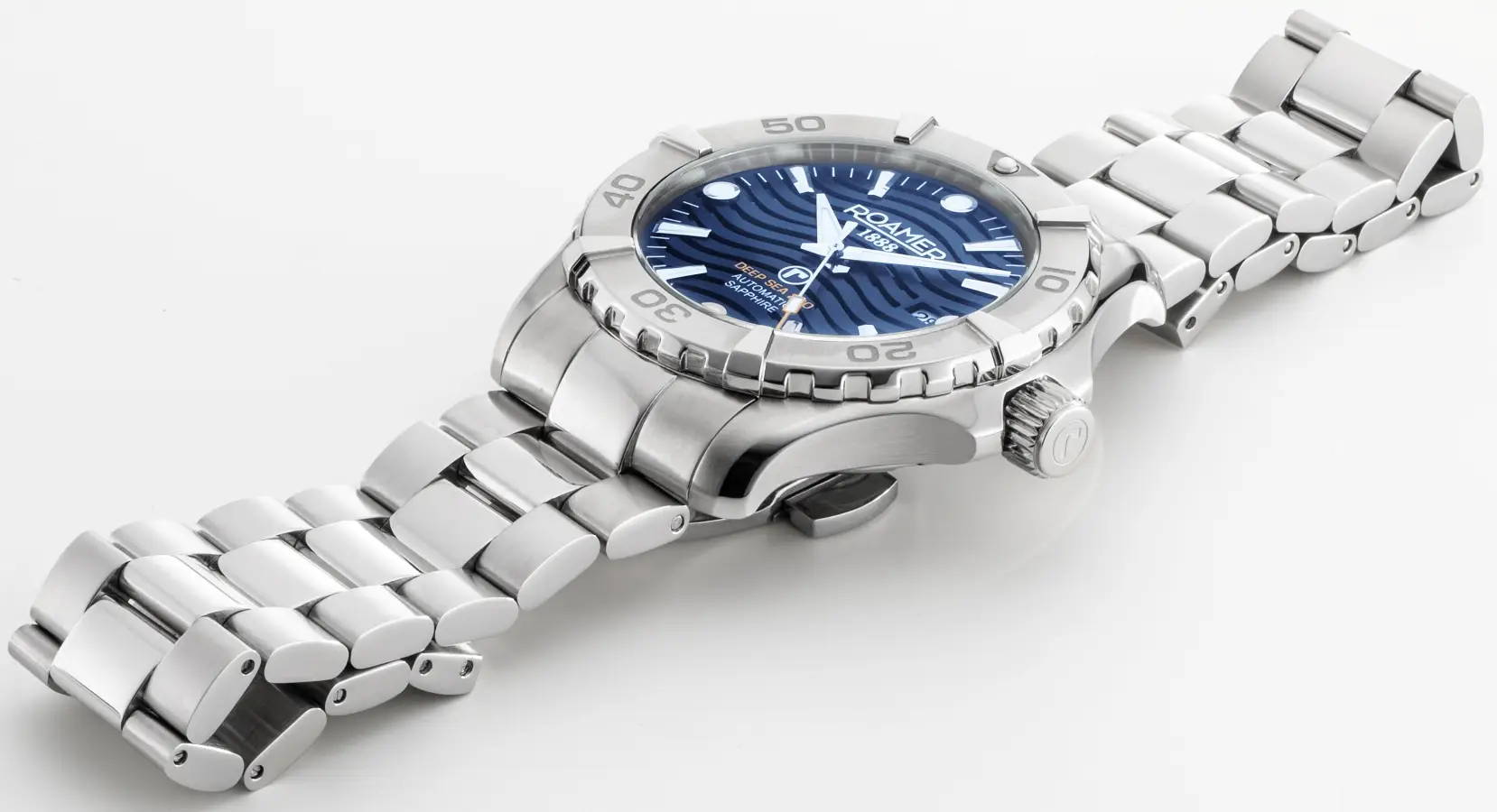 Roamer Deep Sea 200 i Deep Sea Automatic. Dwa oblicza głębi oceanu