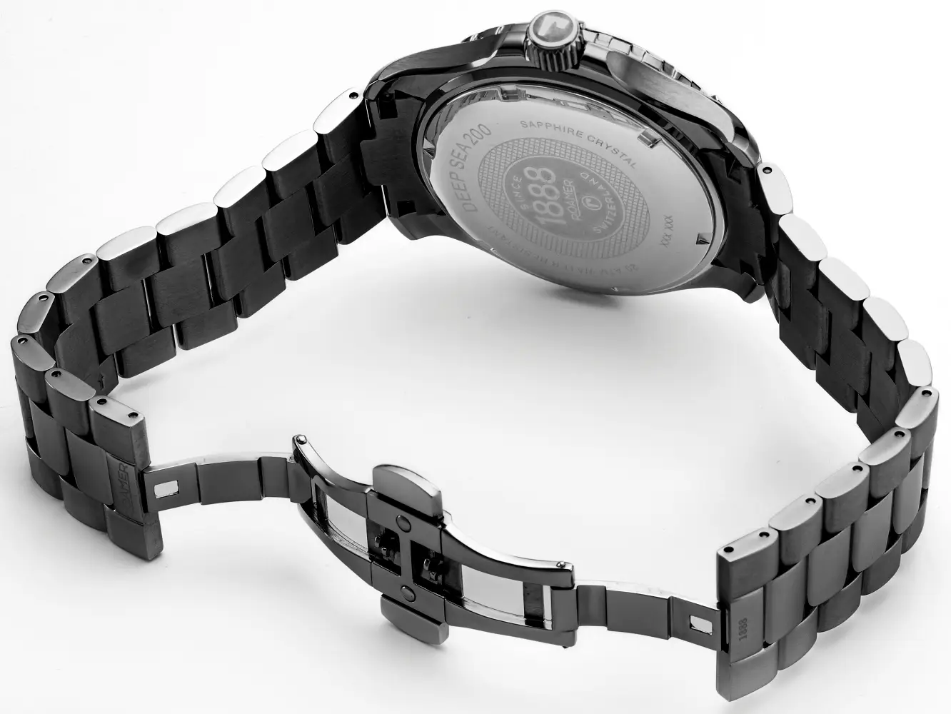 Roamer Deep Sea 200 i Deep Sea Automatic. Dwa oblicza głębi oceanu
