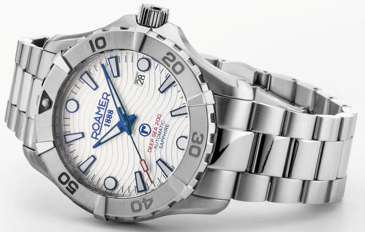 Roamer Deep Sea 200 i Deep Sea Automatic. Dwa oblicza głębi oceanu