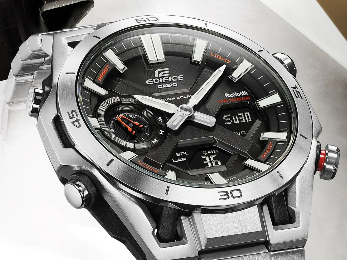 Edifice ECB-2300 Sospensione. Sportowy design i rozbudowana funkcjonalność