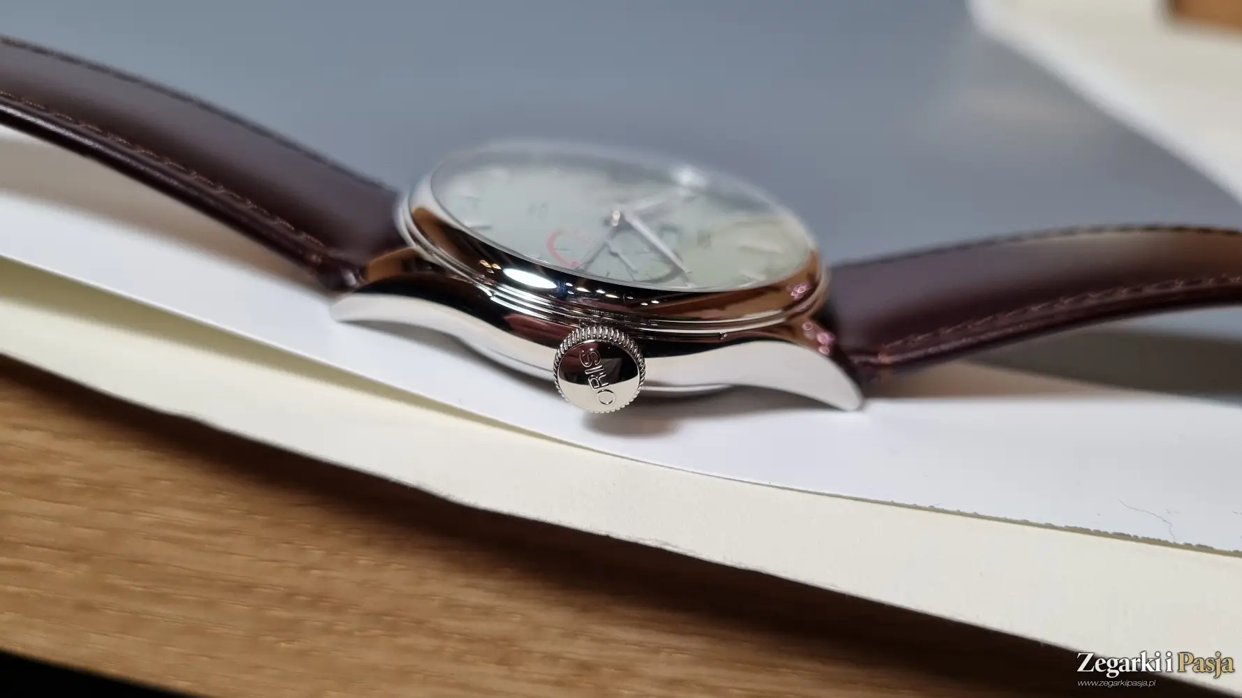 Oris Artelier Calibre 113. Mechanizm „in-house” i kalendarz biznesowy