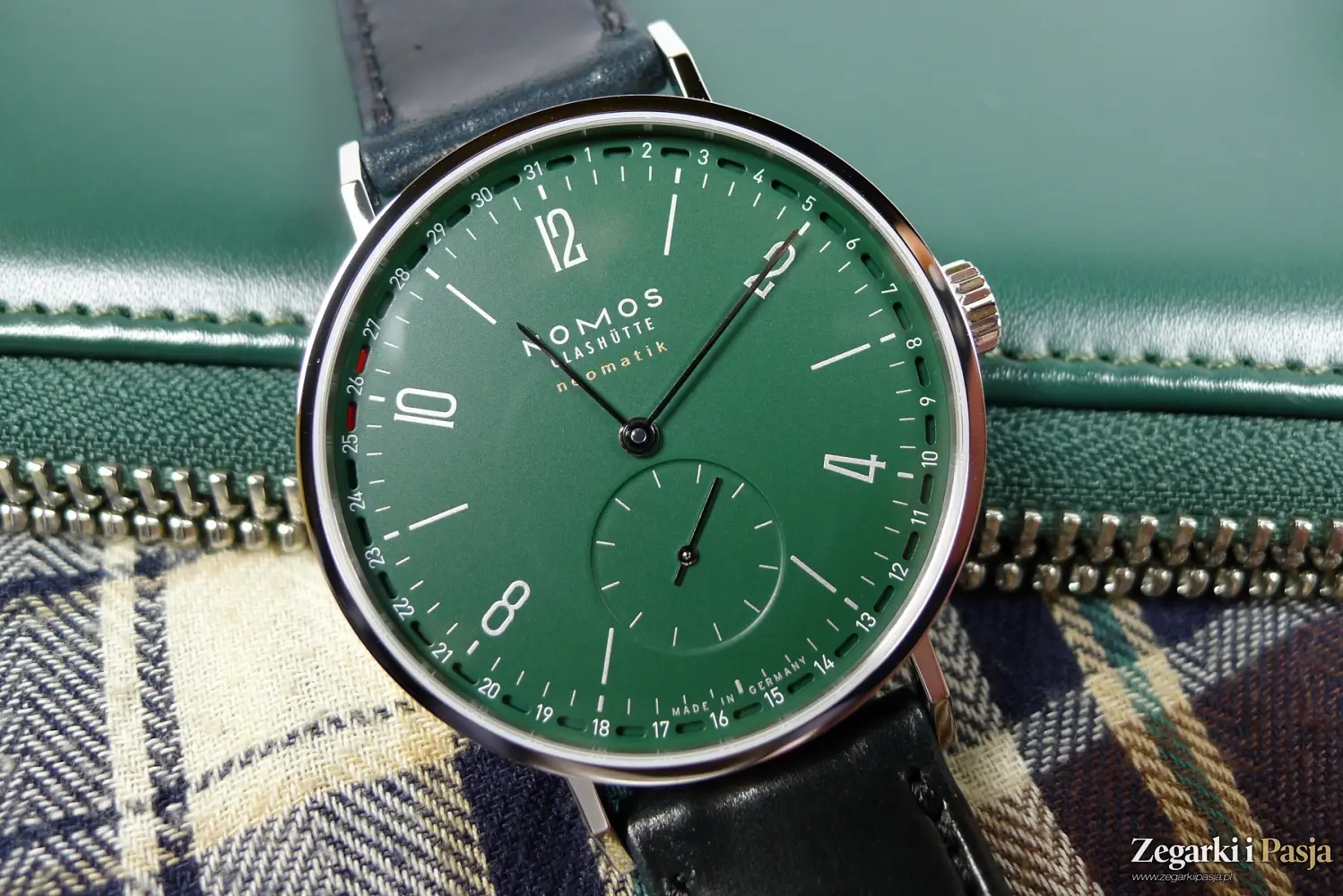 Nomos Tangente neomatik 38 Update