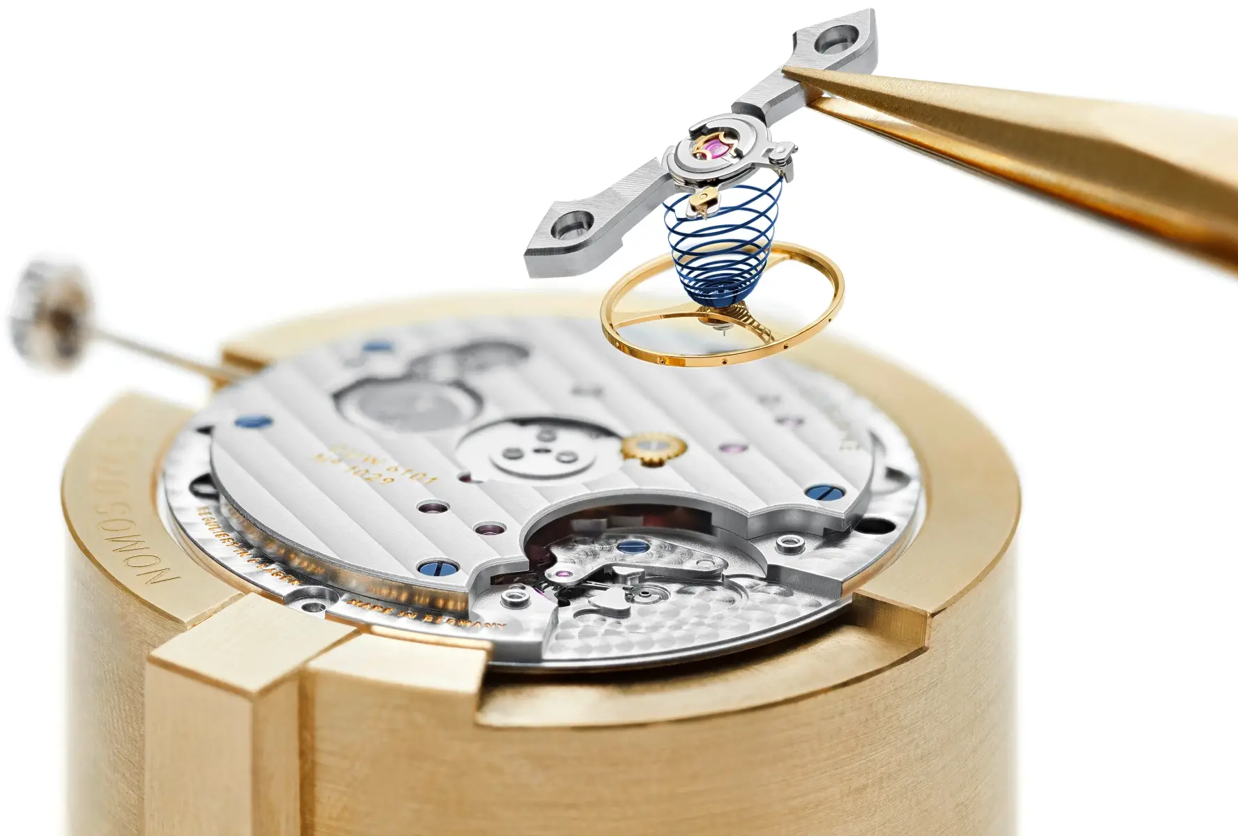 Nomos Tangente neomatik 38 Update