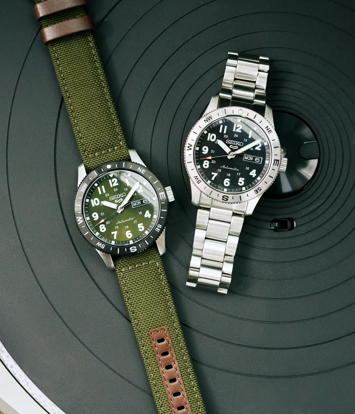 Seiko 5 Sports Field
