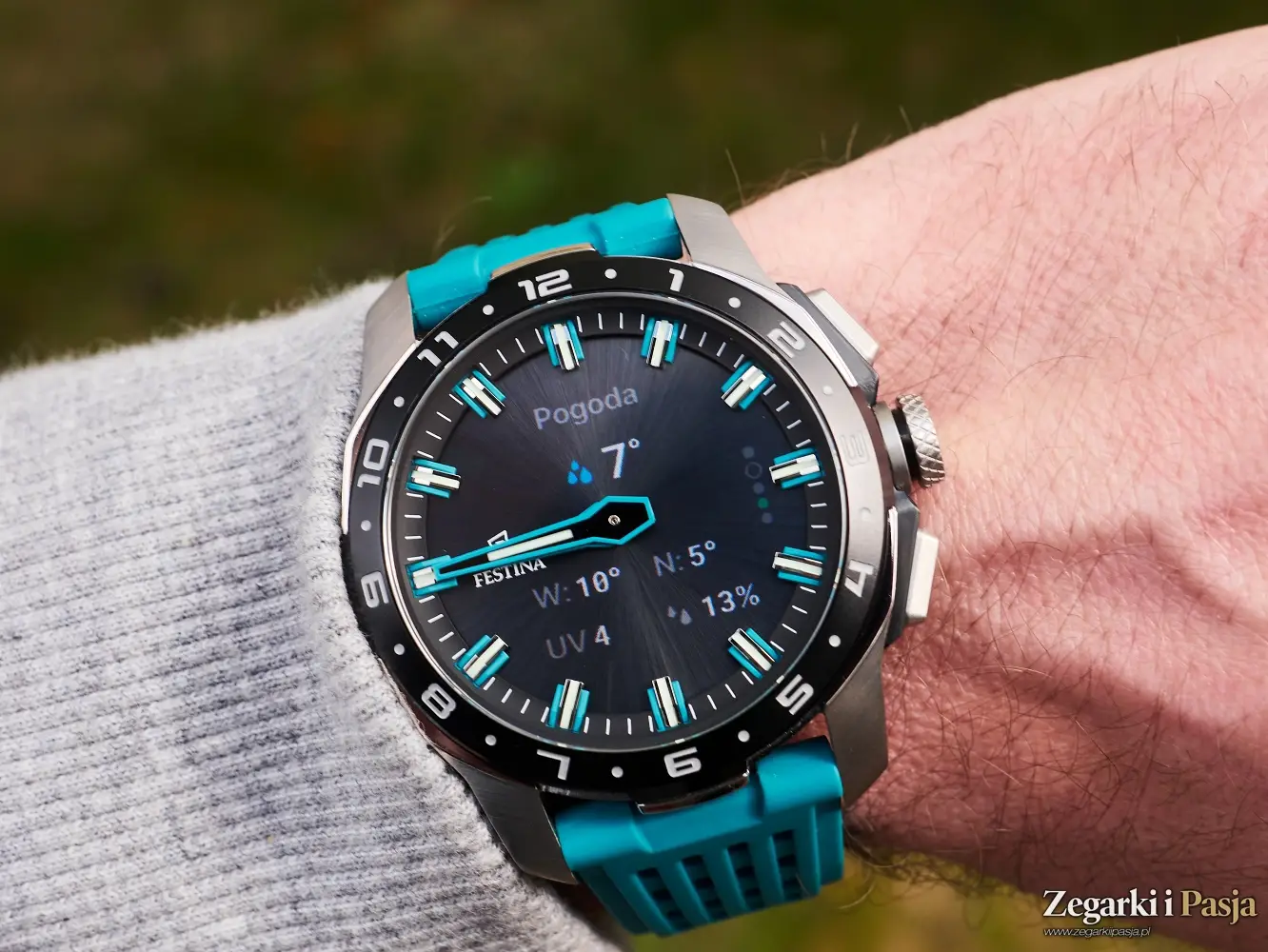 Testujemy: Festina Connected Full D. Hybrydowy zegarek na granicy światów