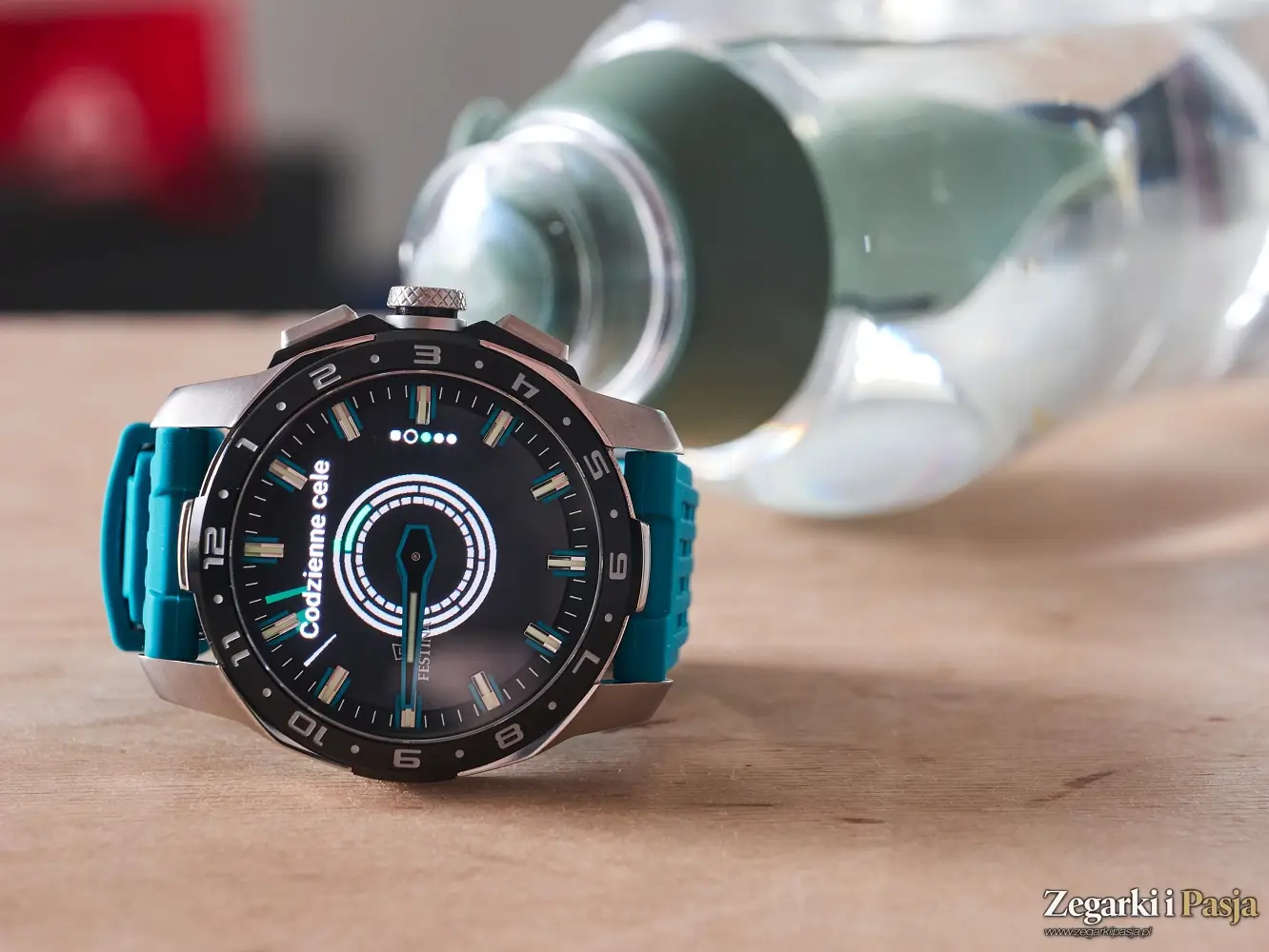 Testujemy: Festina Connected Full D. Hybrydowy zegarek na granicy światów