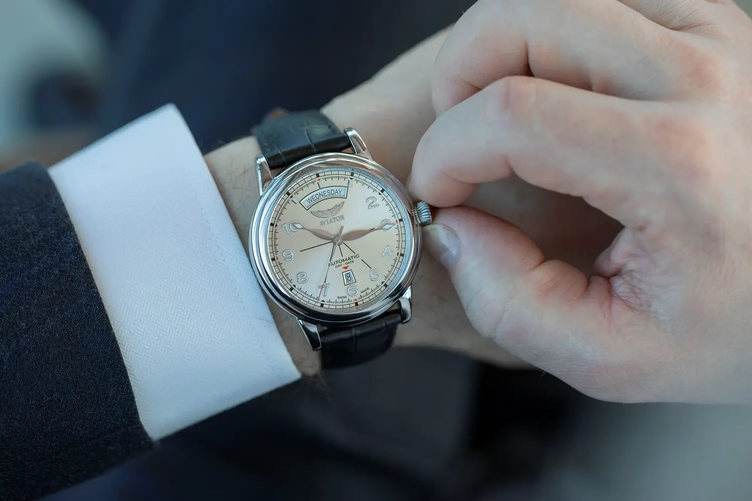 Aviator Swiss Made Douglas Day-Date 45