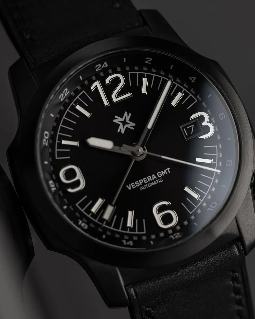 Nadir Vespera GMT. Polska marka poszerza kolekcję GMT o nowe wersje