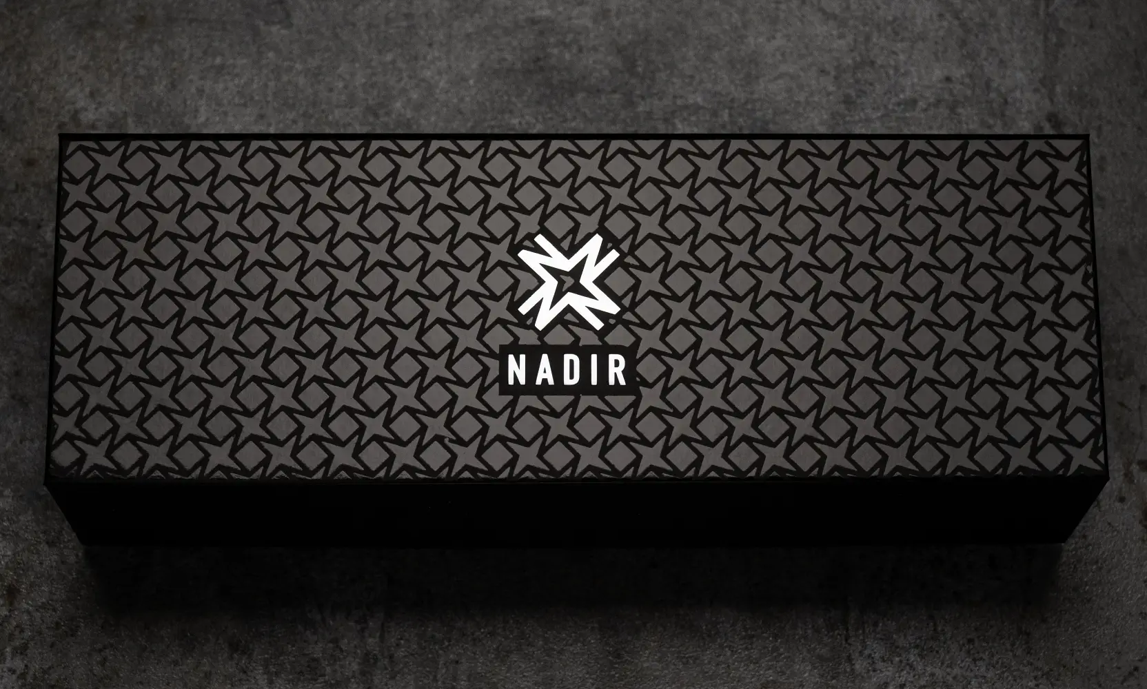 Nadir Vespera GMT. Polska marka poszerza kolekcję GMT o nowe wersje