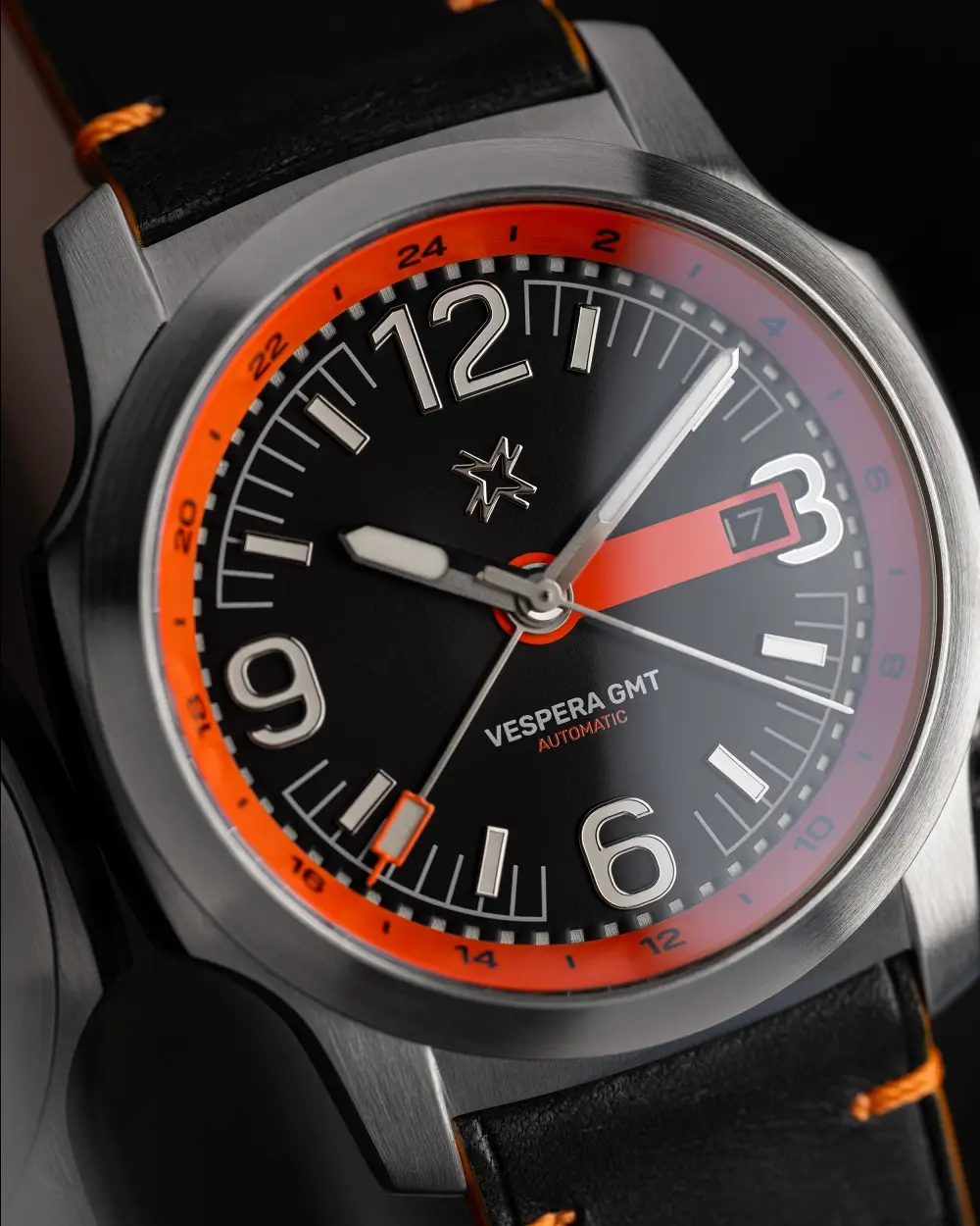 Nadir Vespera GMT. Polska marka poszerza kolekcję GMT o nowe wersje