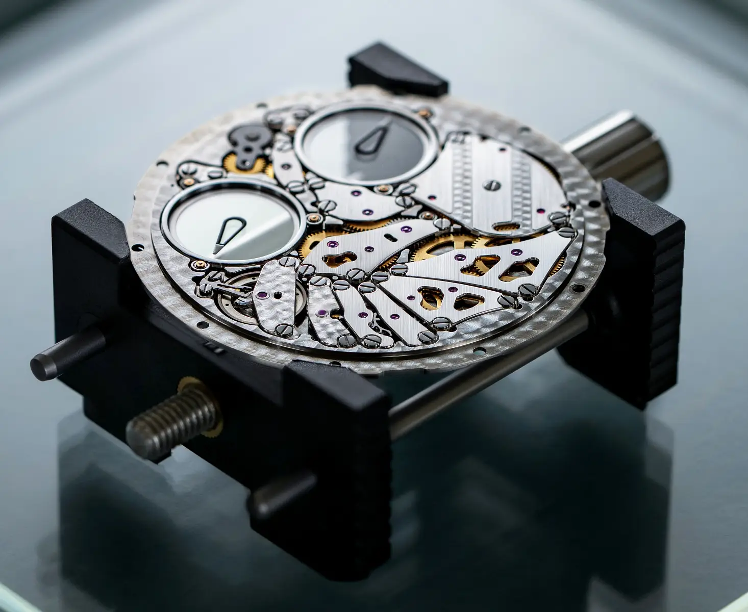 Ultra-cienki zegarek Konstantin Chaykin ThinKing Mystery. 