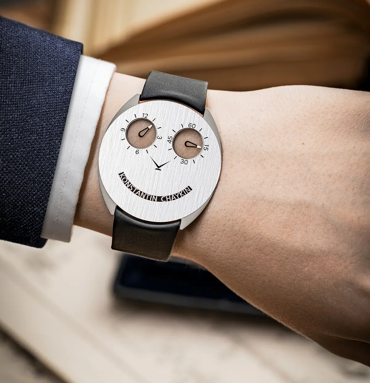 Ultra-cienki zegarek Konstantin Chaykin ThinKing Mystery. 