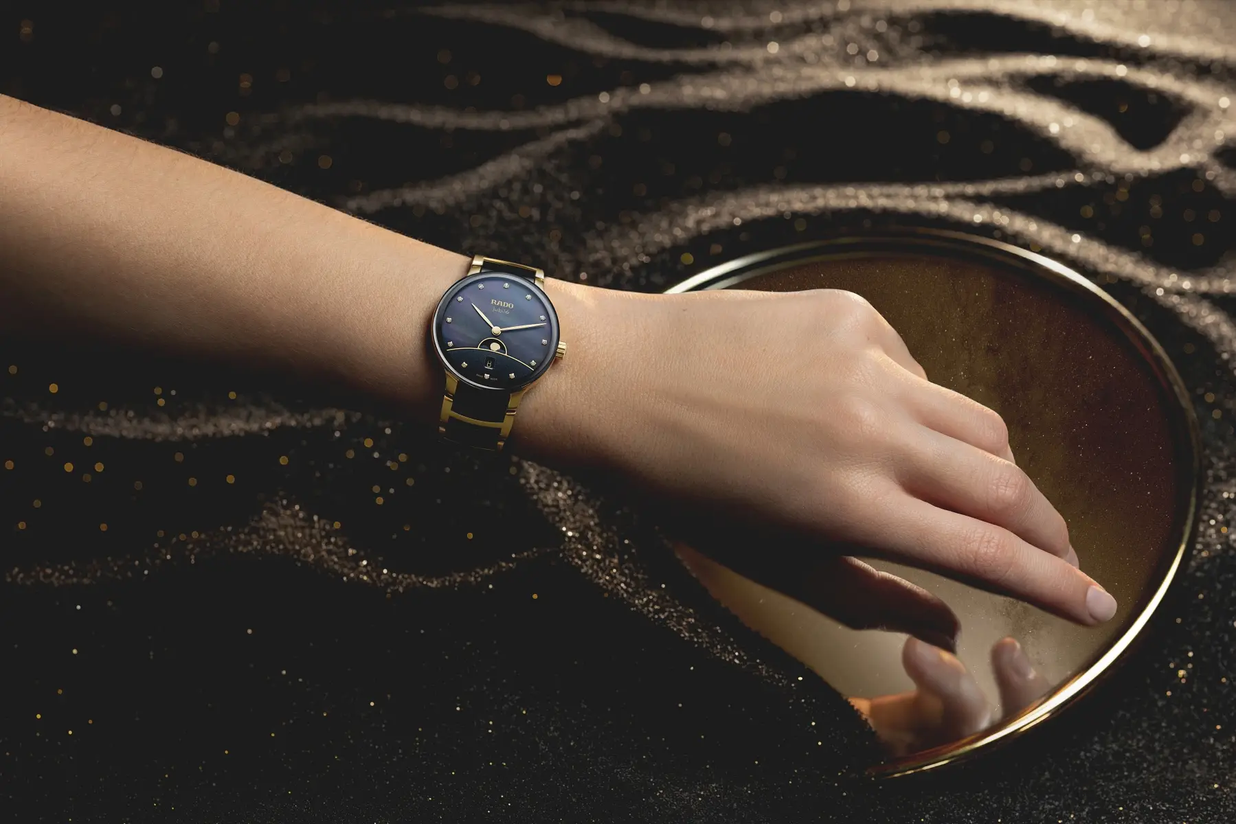 Rado Centrix Moonphase. Urzekający zegarek inspirowany Baśniami Tysiąca i Jednej Nocy